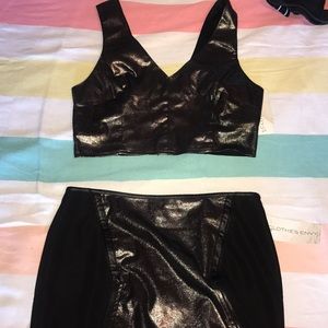 Brand new metallic set